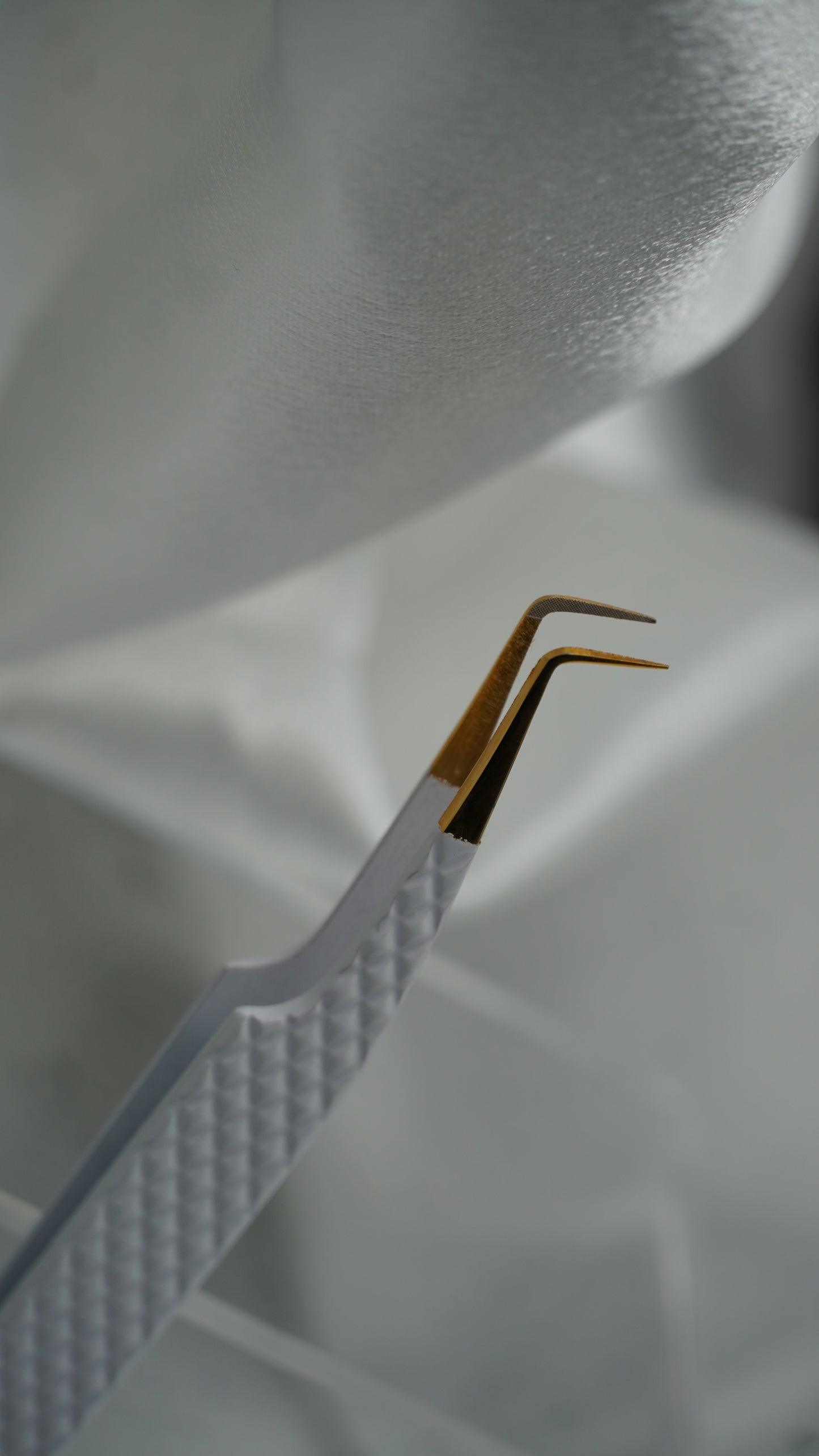 Tweezers - 90 Degrees