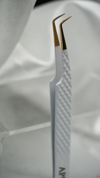 Tweezers - 90 Degrees