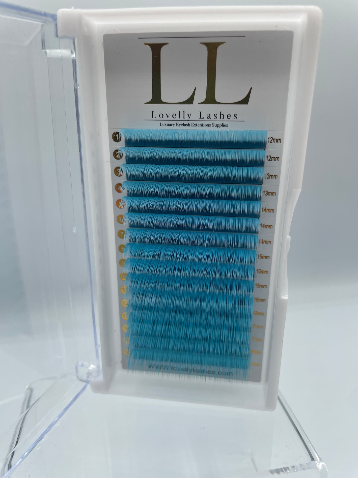 Lovelly Velvet Vivid Colored Lashes